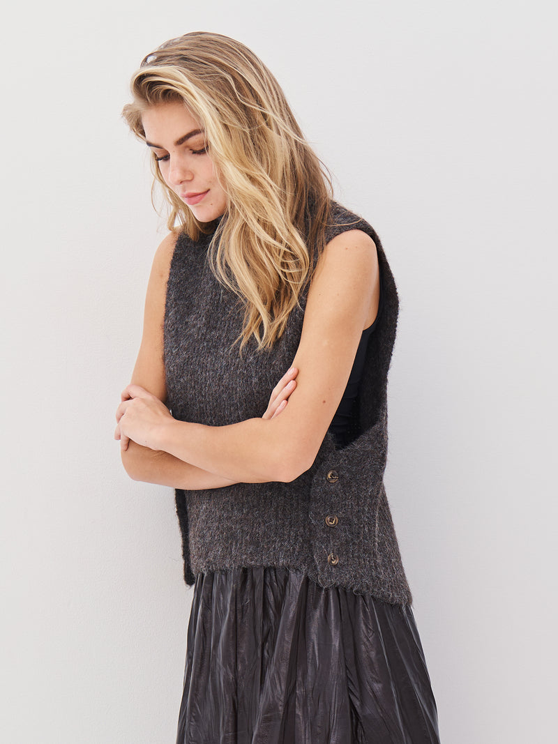 NÜ AGNES knit vest Vests 289 Brown