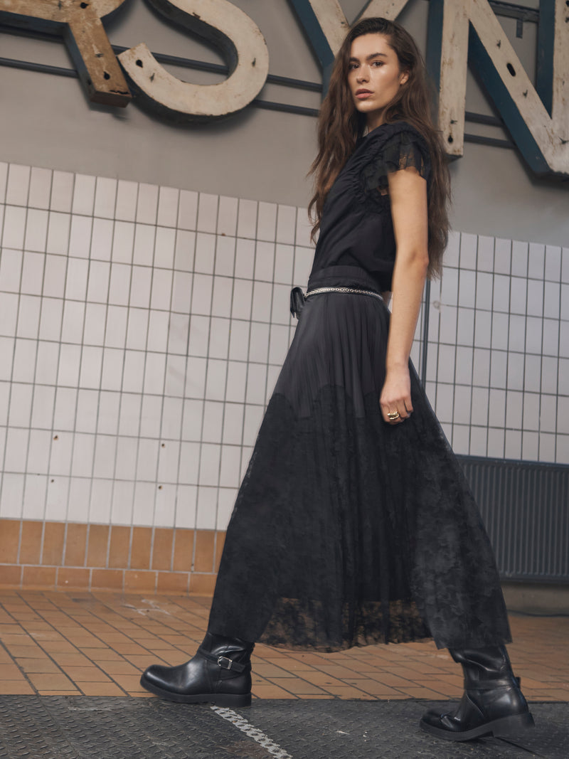 NÜ ALEC skirt Skirts Black
