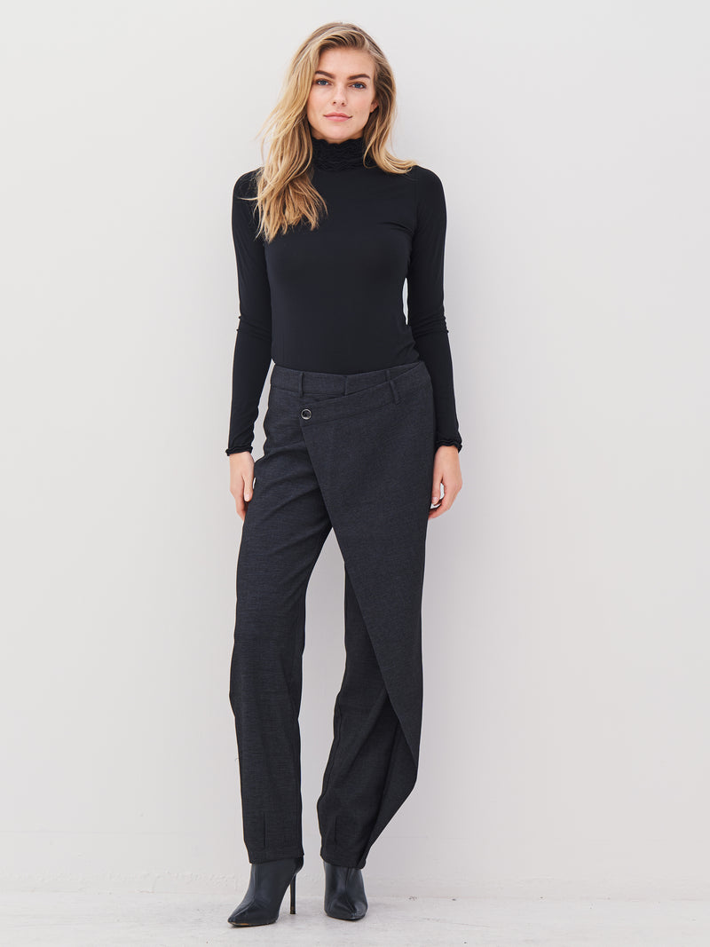 NÜ ANGELA trousers Trousers Black mix