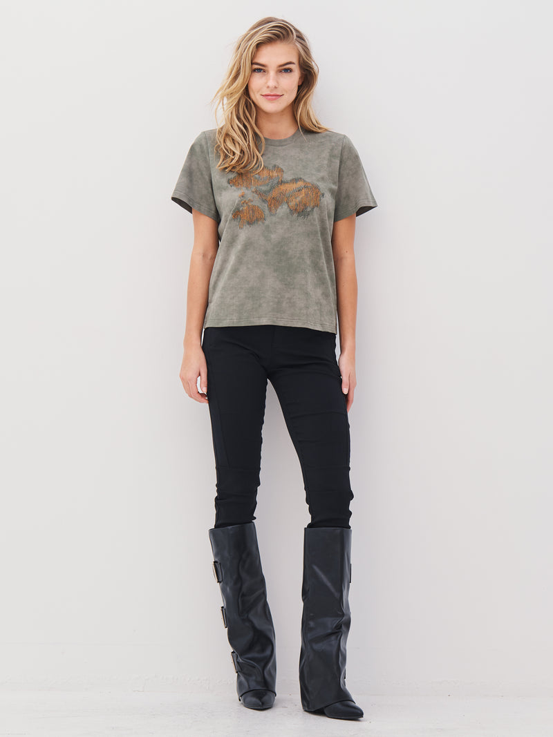 NÜ ANIKI tee Tops and T-shirts 393 Army Mix