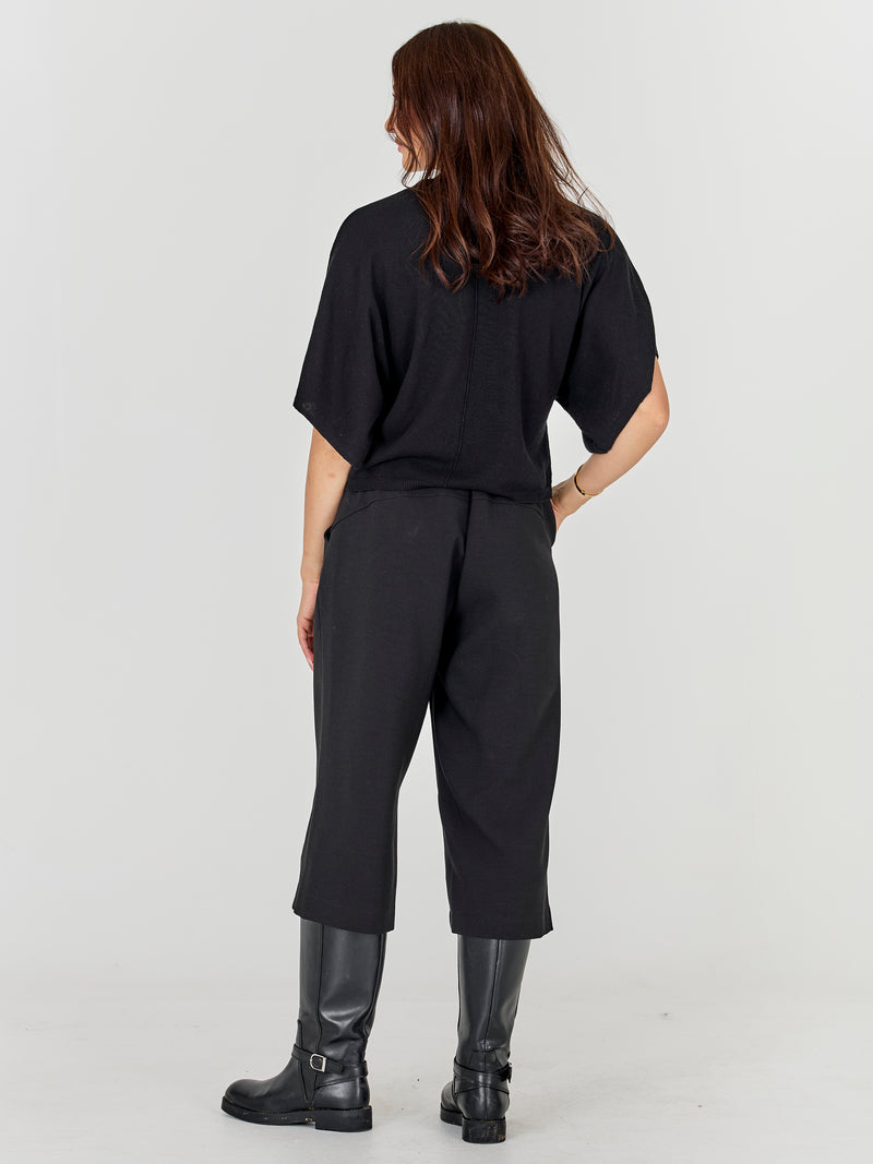NÜ ASMI knit blouse  Black