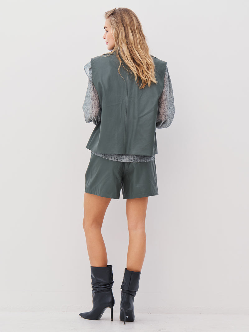 NÜ AVA vest Vests 385 Dark Green