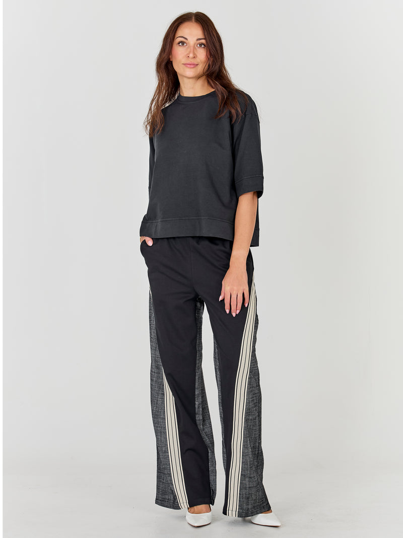 NÜ Alma Sweat Blouses Black