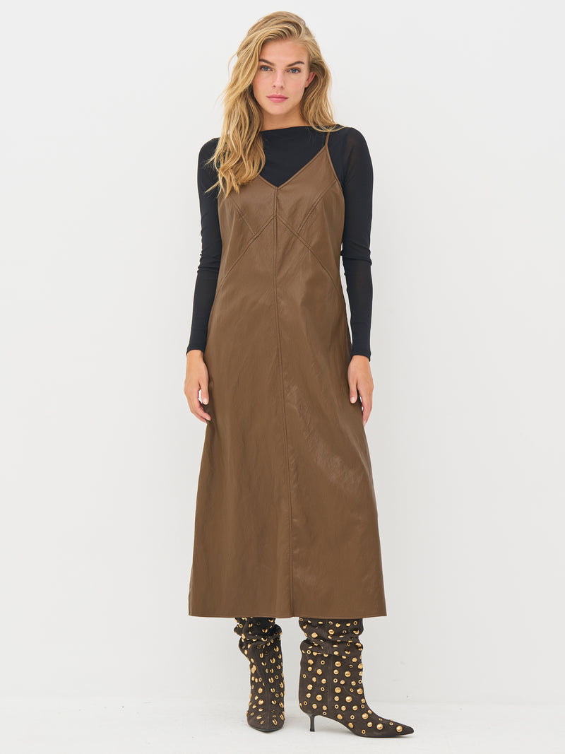 NÜ BELLA dress Dresses 294 Dark Earth