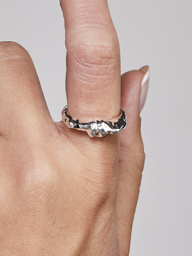 NÜ Cave No. 7 Ring Jewellery 022 Silver