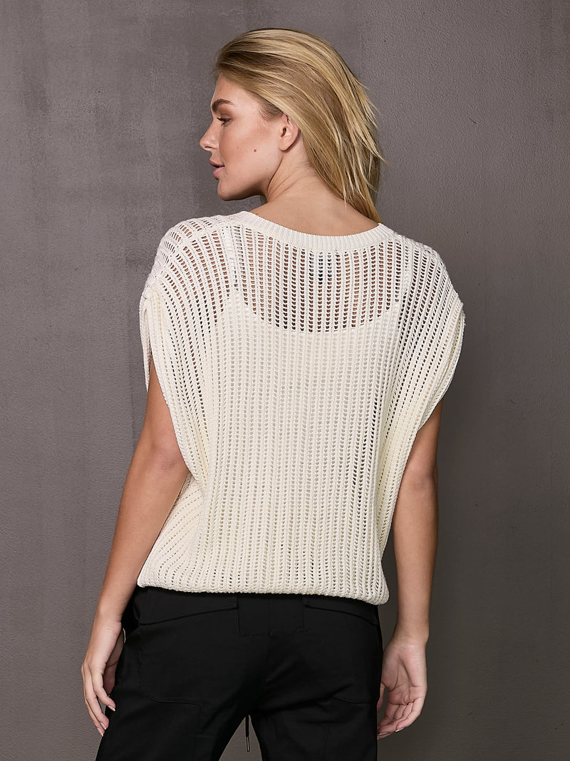 NÜ TOLOU knitted top with v-neck Tops and T-shirts 110 Creme