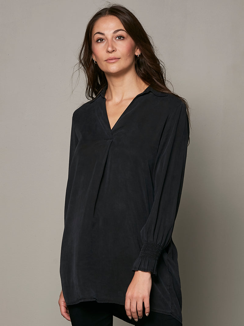 NÜ VICI tunic Tunics Black