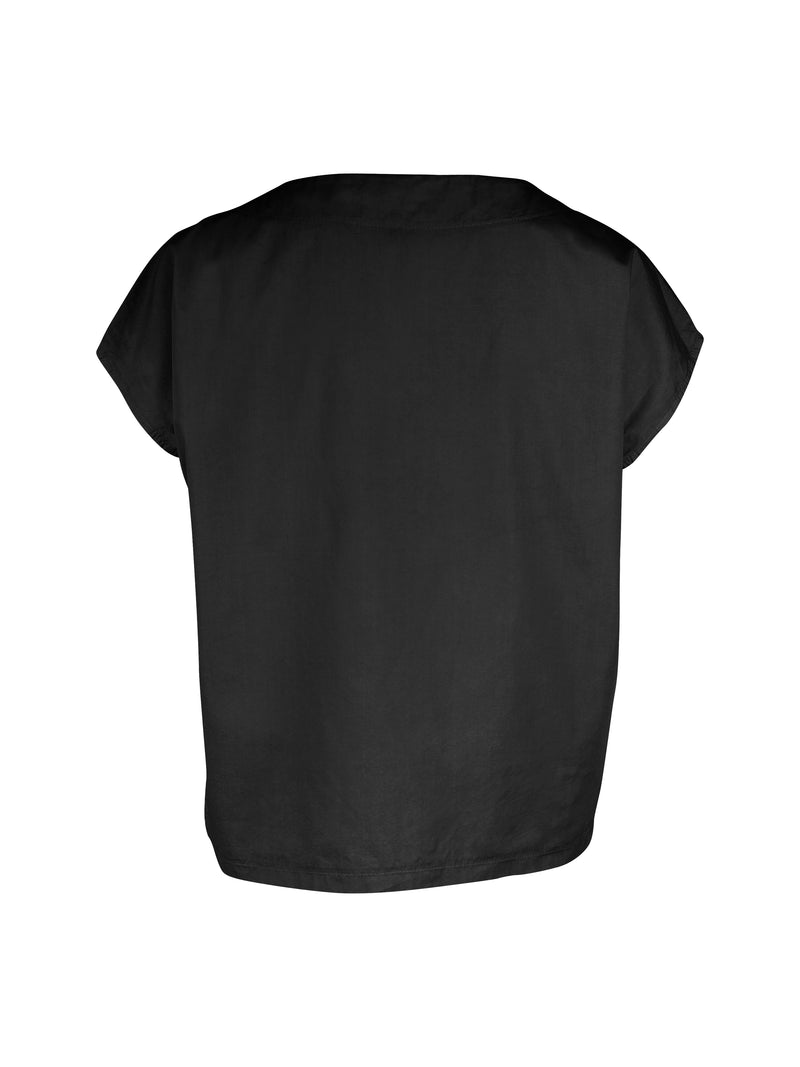 NÜ YELDA t-shirt Tops and T-shirts Black