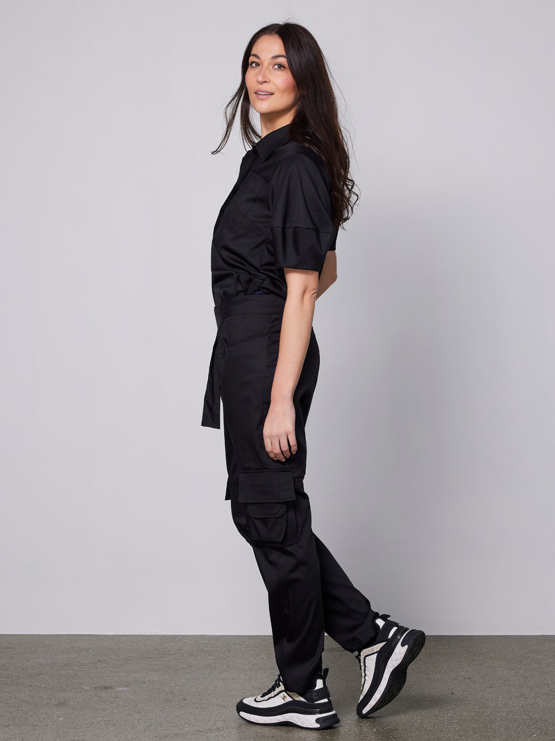 NÜ YTTA trousers Trousers Black