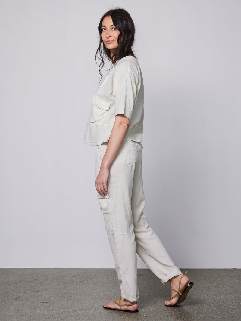 NÜ YUI Trousers Trousers 112 Bone